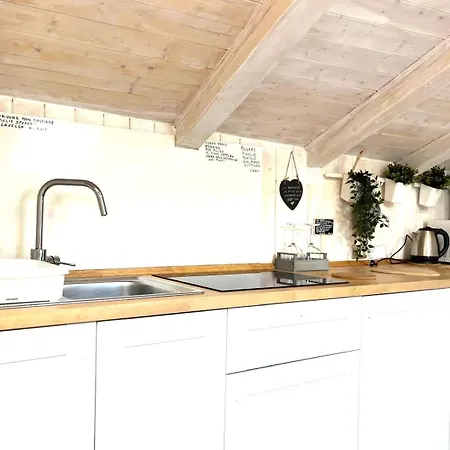 Il Piccolo Loft Nel Cuore Antico Di - & Me Apartament *