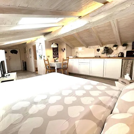 Apartament Il Piccolo Loft Nel Cuore Antico Di - & Me *